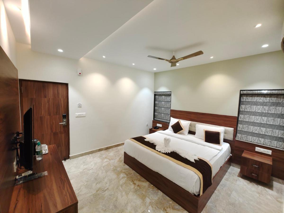 Hotel Thousand Pillars Warangal Eksteriør billede