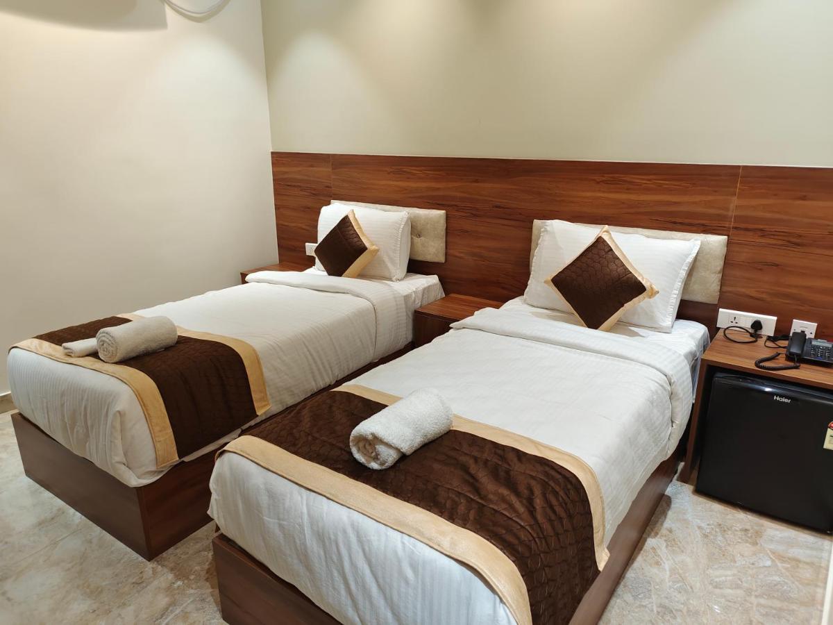 Hotel Thousand Pillars Warangal Eksteriør billede